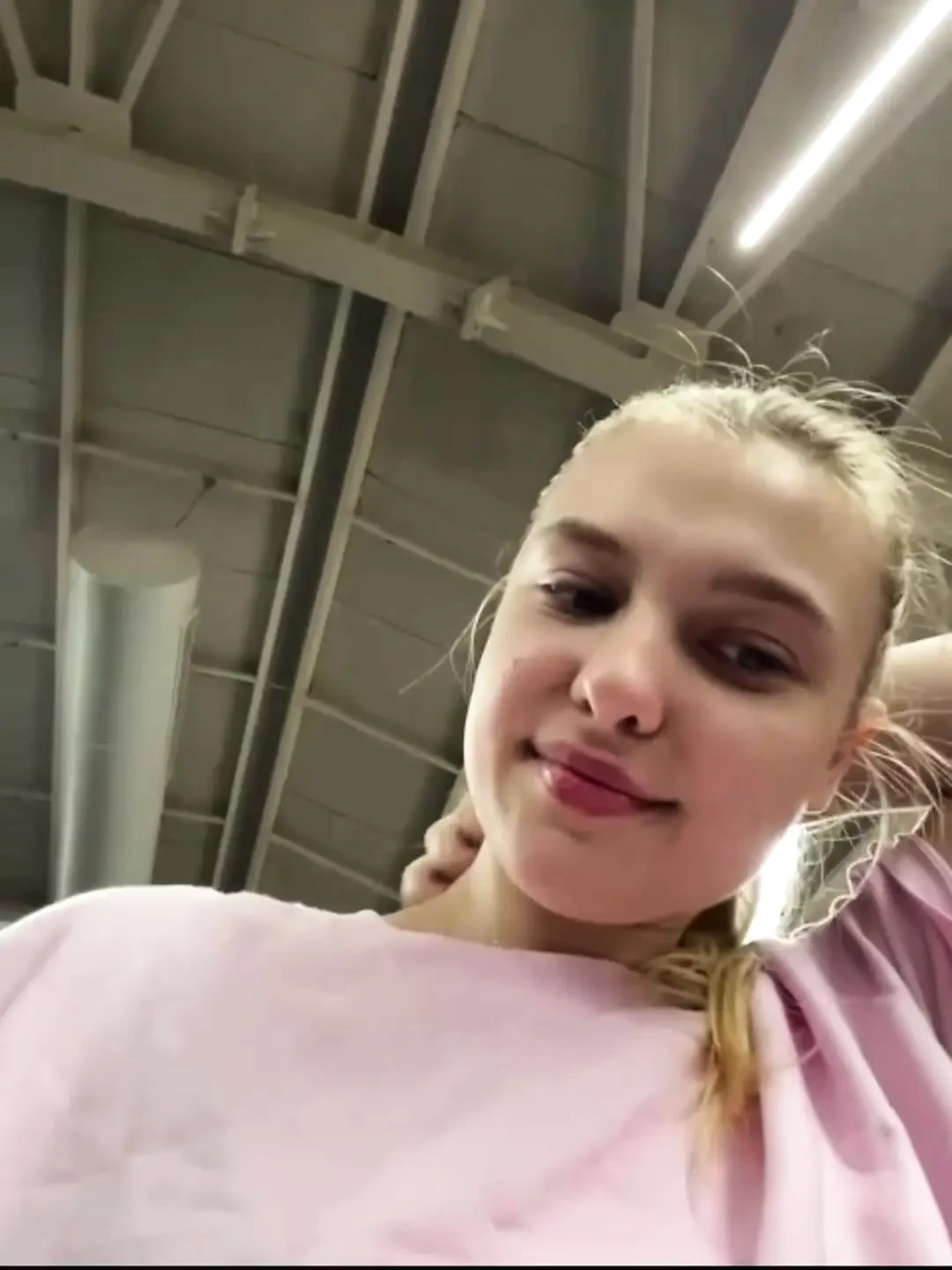 My trainer fucking me in the gym