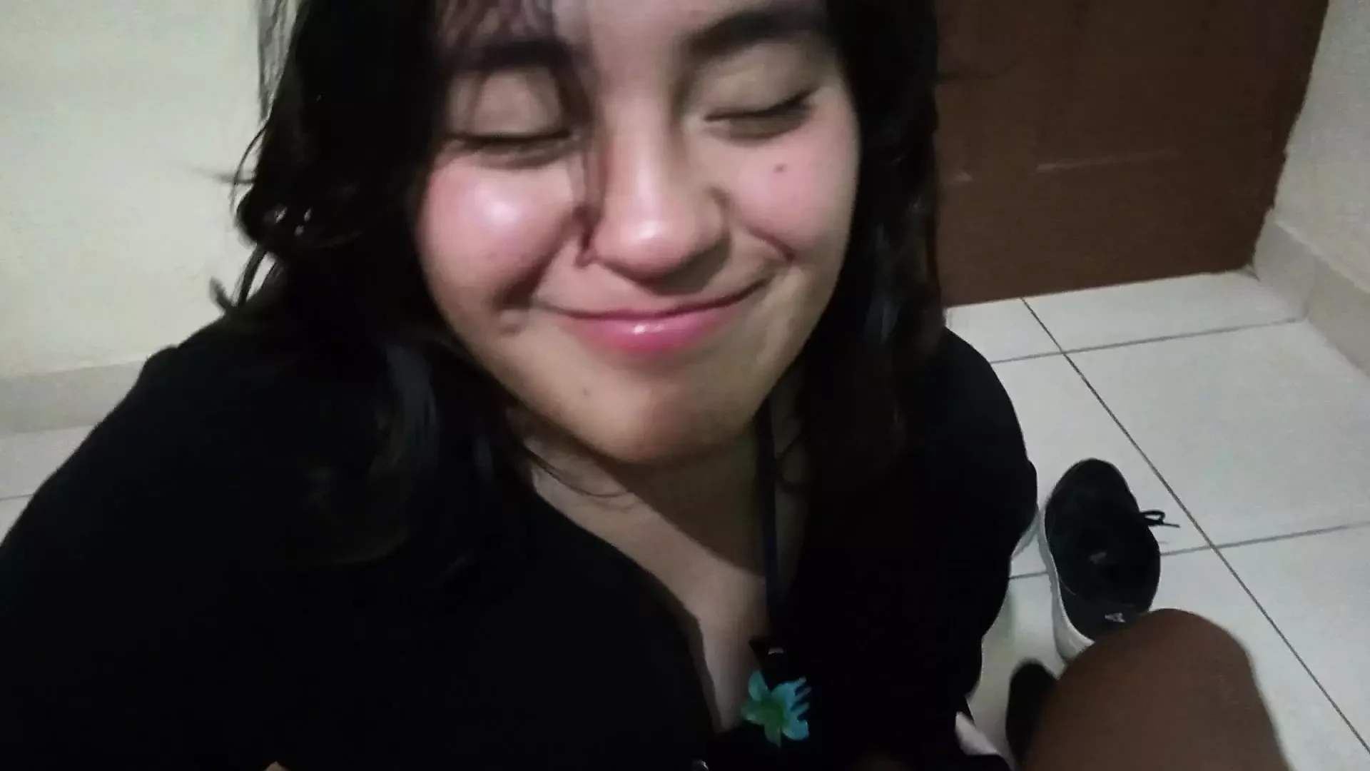 I teach my Christian friend how to suck a cock, she is 18 years old and she is very good