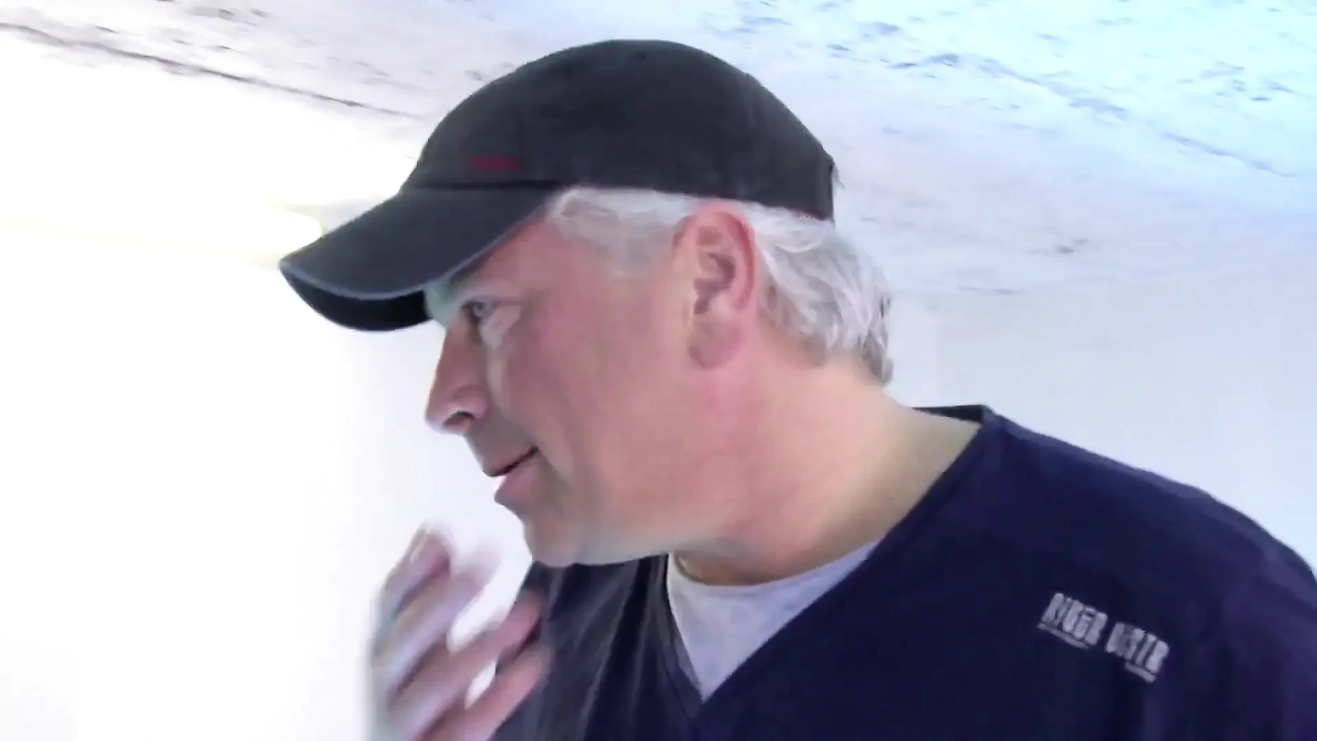 Old loves young pussy!