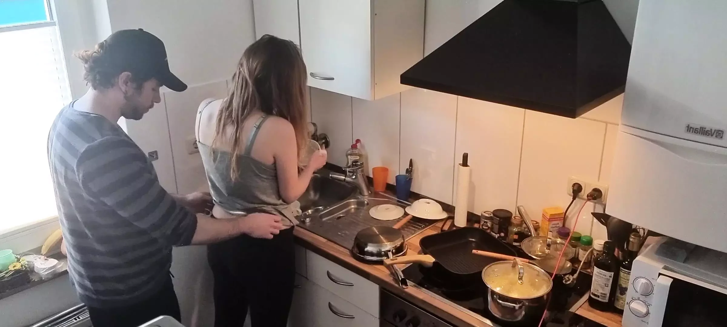 18yo Teen Stepsister Fucked In The Kitchen While The Family is not home