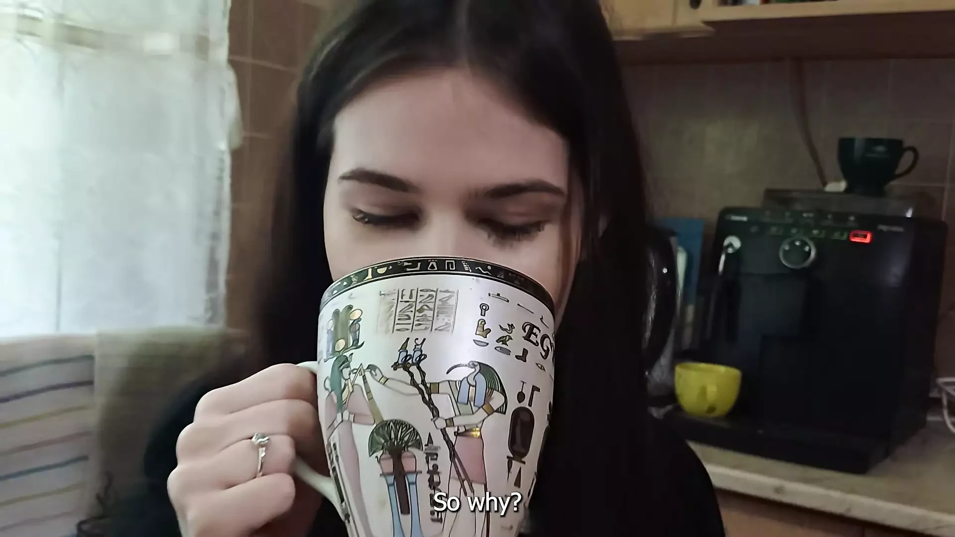 A friend came to drink coffee BUT SHE received a PORTION OF CUM in her mouth!!!