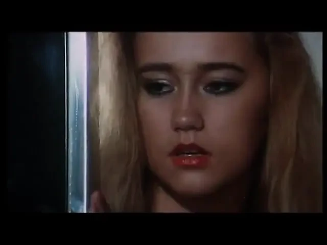 Italian vintage porn with a blondie in white stockings sucking a cock