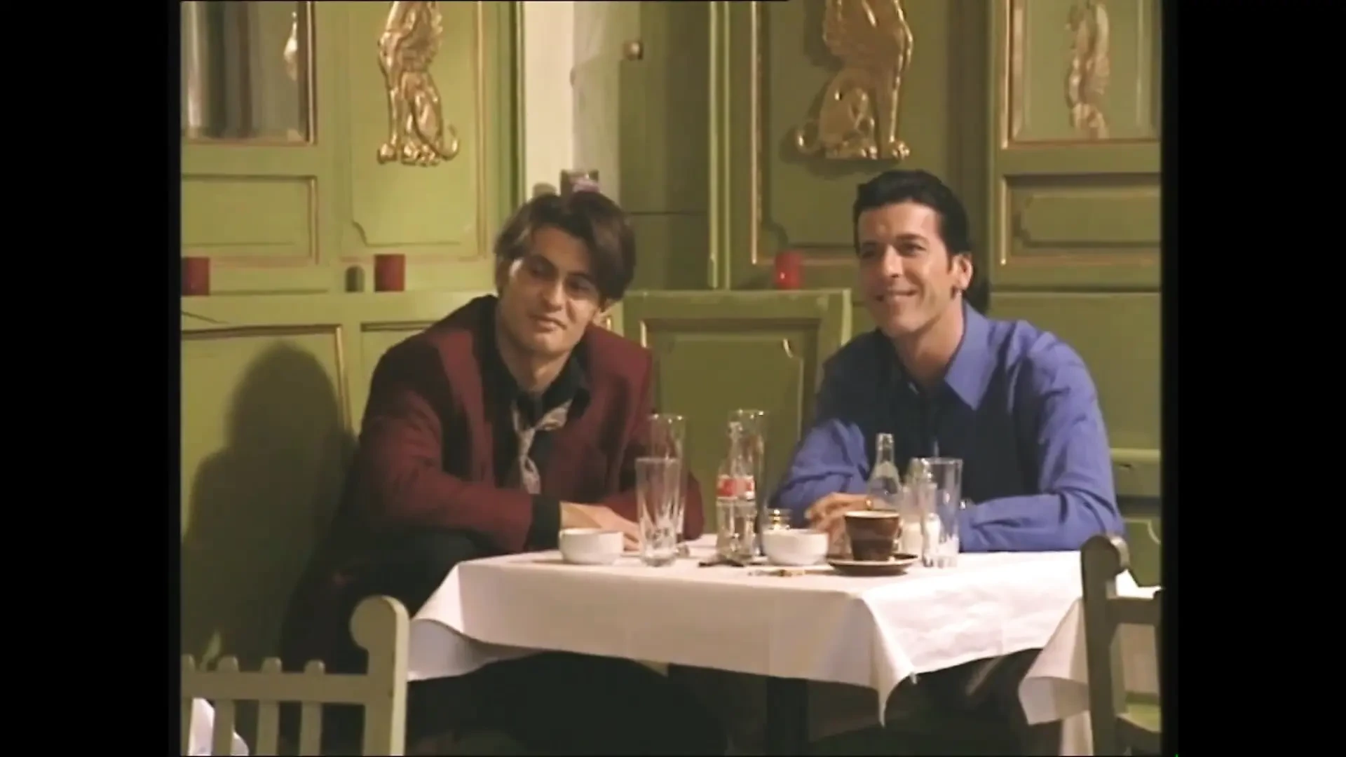 Luxury Bar for Creamy Breakfasts