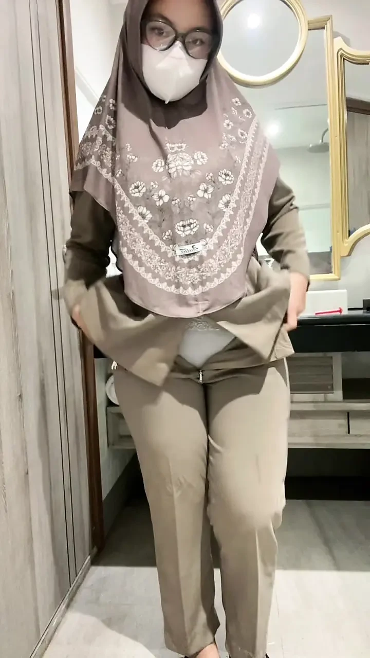 My Idol Teacher, Squirt